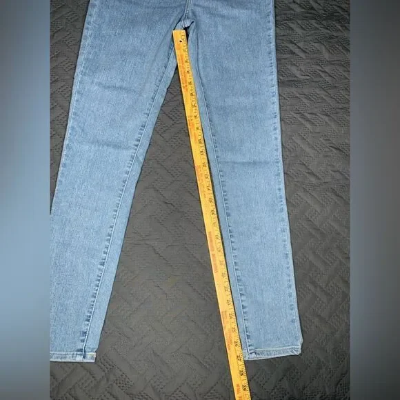 Levi’s 720 Light Blue Women Jeans - Picture 9 of 12